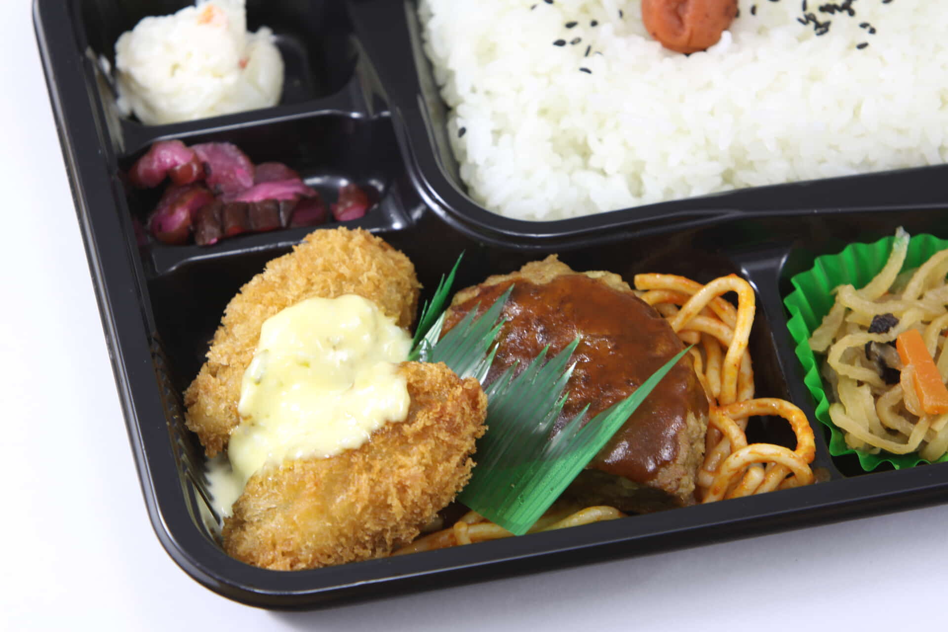 カキフライ&ハンバーグ弁当_650円